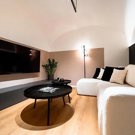 Appartamento Modern In The Heart Of The City, Pleasantly Cool In Summer 22 Degrees Košice