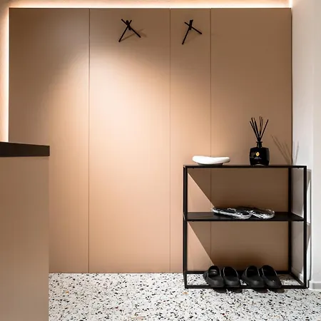 Modern In The Heart Of The City, Pleasantly Cool In Summer 22 Degrees Appartamento